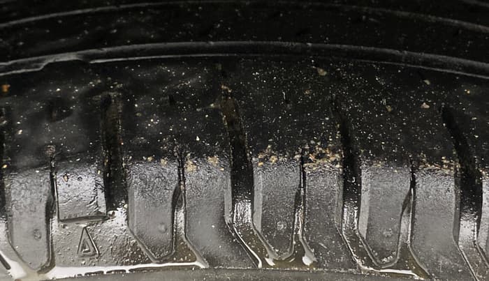 2019 Maruti Dzire ZXI AMT, Petrol, Automatic, 28,799 km, Right Rear Tyre Tread
