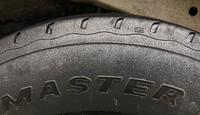 2020 Maruti Eeco 5 STR WITH A/C+HTR, Petrol, Manual, 57,928 km, Right Rear Tyre Tread