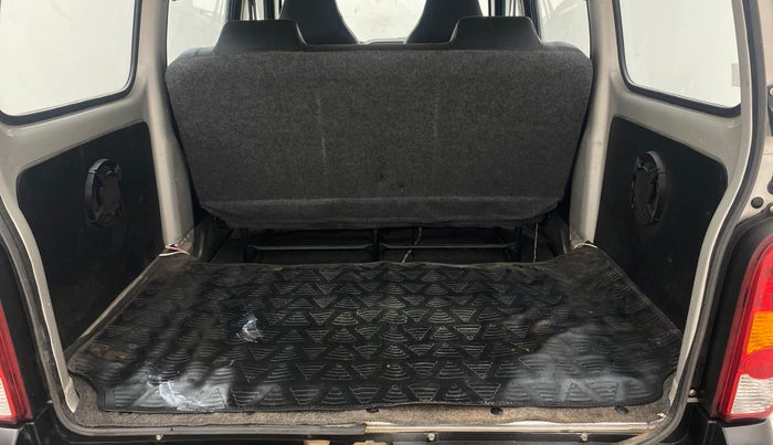 2020 Maruti Eeco 5 STR WITH A/C+HTR, Petrol, Manual, 57,928 km, Boot Inside