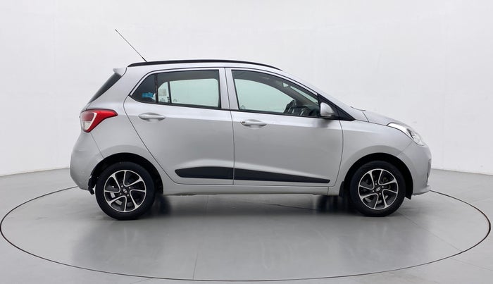 2017 Hyundai Grand i10 SPORTZ (O) AT 1.2 KAPPA VTVT, Petrol, Automatic, 44,433 km, Right Side View
