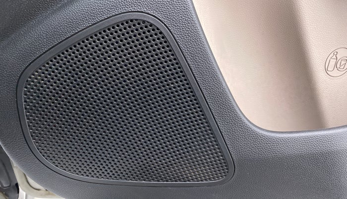 2017 Hyundai Grand i10 SPORTZ (O) AT 1.2 KAPPA VTVT, Petrol, Automatic, 44,433 km, Speaker