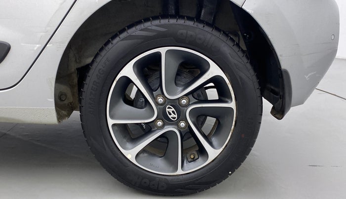 2017 Hyundai Grand i10 SPORTZ (O) AT 1.2 KAPPA VTVT, Petrol, Automatic, 44,433 km, Left Rear Wheel