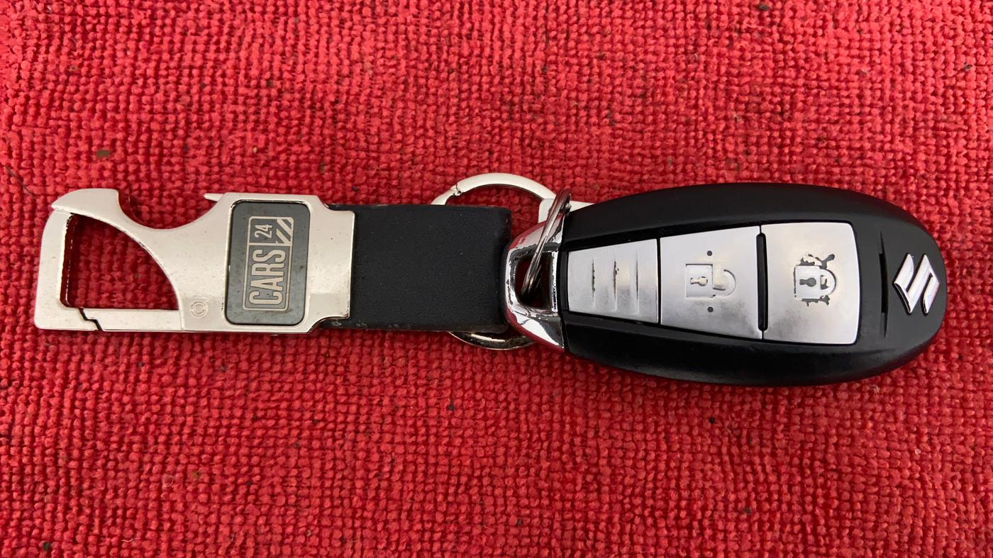 2015 Maruti S Cross ALPHA 1.3, Diesel, Manual, 73,752 km, Key Close Up