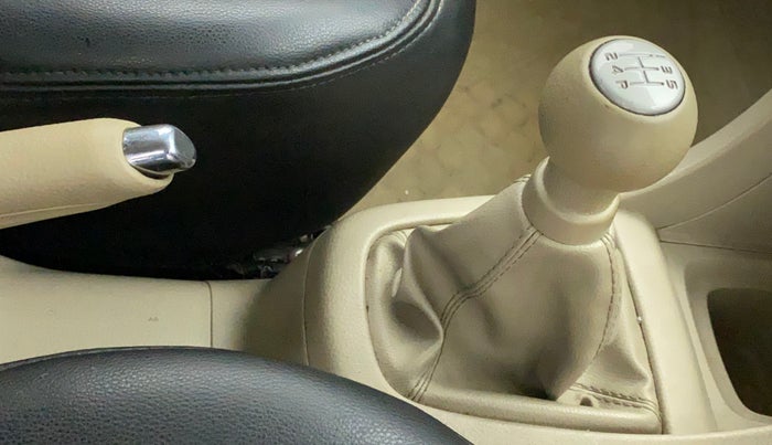2012 Maruti Swift Dzire VXI, Petrol, Manual, 85,103 km, Gear Lever