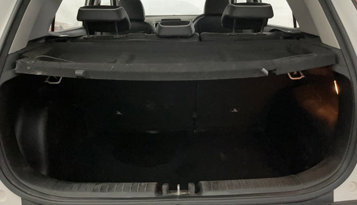 2023 Hyundai VENUE SX (O) 1.5 CRDI, Diesel, Manual, 81,086 km, Boot Inside