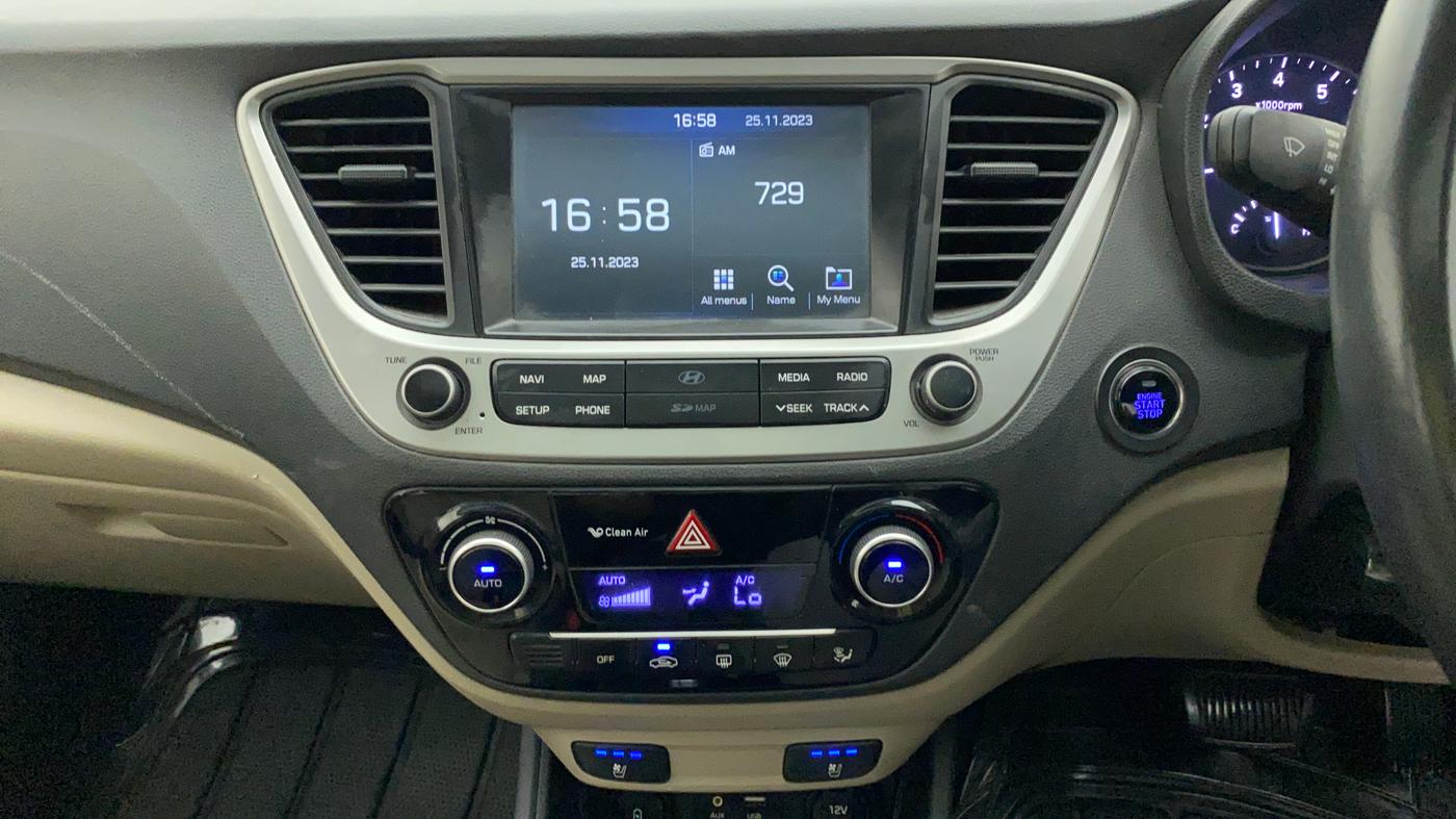 2017 Hyundai Verna 1.6 VTVT SX (O) AT, Petrol, Automatic, 71,002 km, Air Conditioner