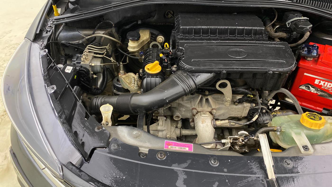 2020 Tata Tiago XZ PLUS PETROL, Petrol, Manual, 76,796 km, Engine View - Right