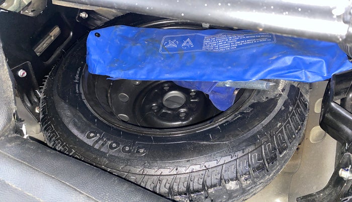 2017 Maruti Wagon R 1.0 LXI CNG, CNG, Manual, 30,001 km, Spare Tyre