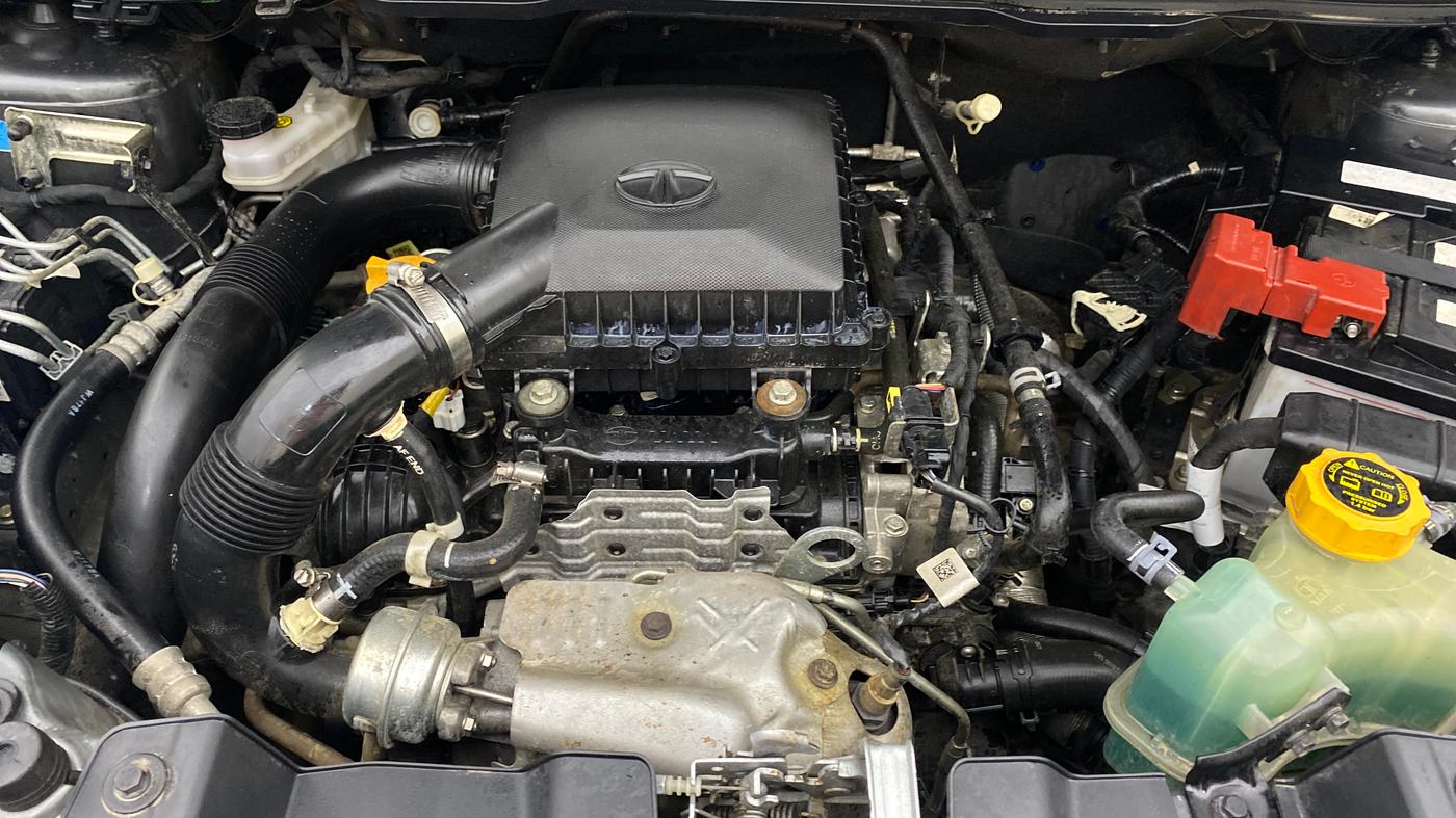2023 Tata NEXON XM PLUS SUNROOF PETROL, Petrol, Manual, 54,268 km, Engine View