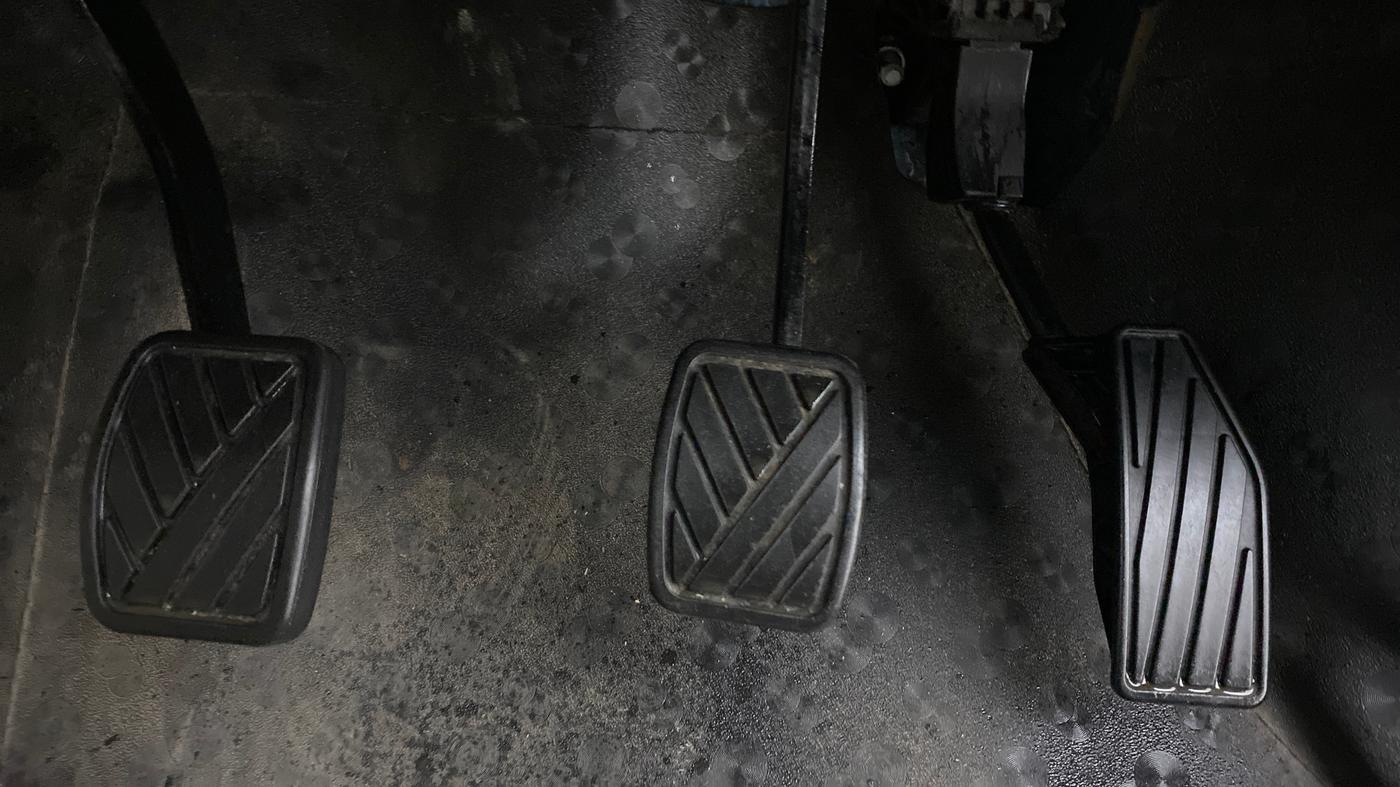 2022 Maruti Dzire ZXI Plus, Petrol, Manual, 5,748 km, Pedals