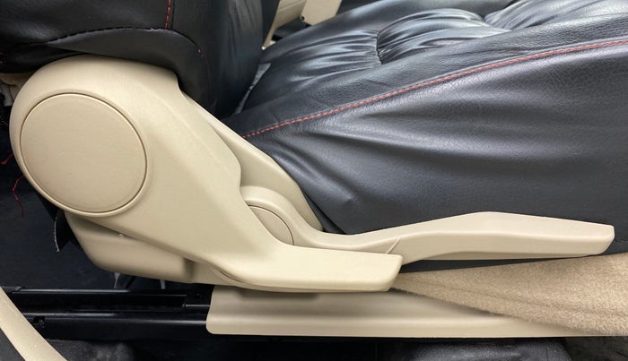 2022 Maruti Dzire ZXI Plus, Petrol, Manual, 5,748 km, Driver Side Adjustment Panel