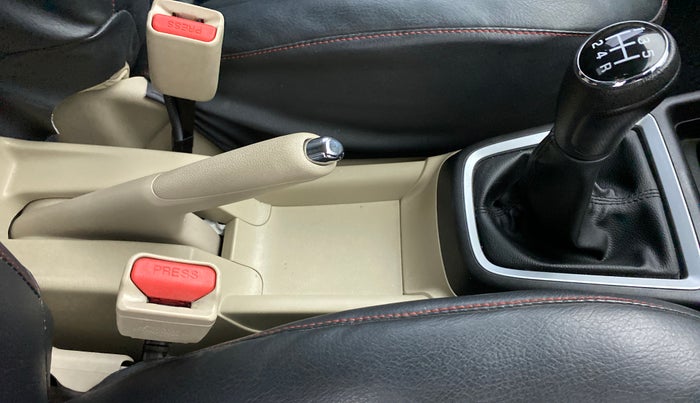 2022 Maruti Dzire ZXI Plus, Petrol, Manual, 5,748 km, Gear Lever