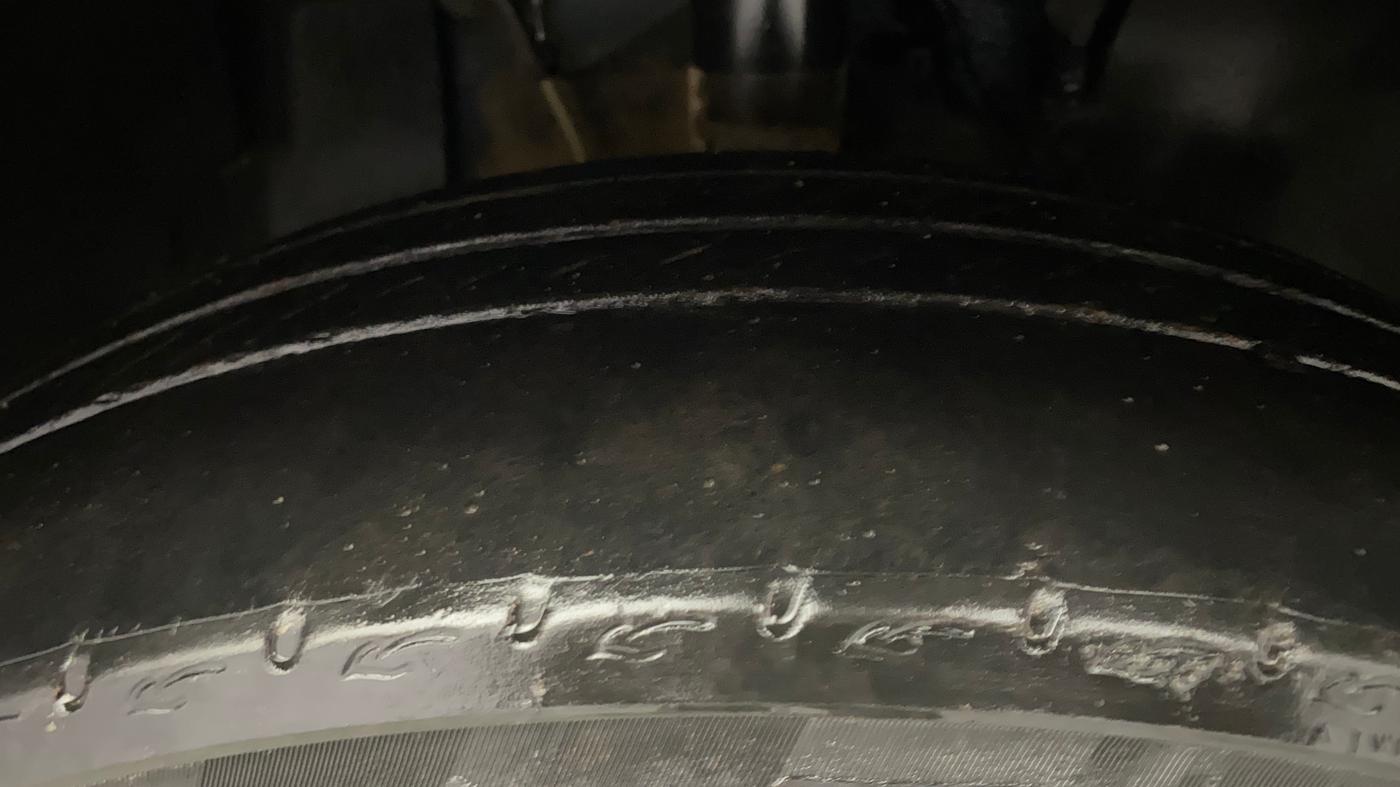 2023 Tata ALTROZ XZ PLUS PETROL, Petrol, Manual, 19,744 km, Right Front Tyre Tread
