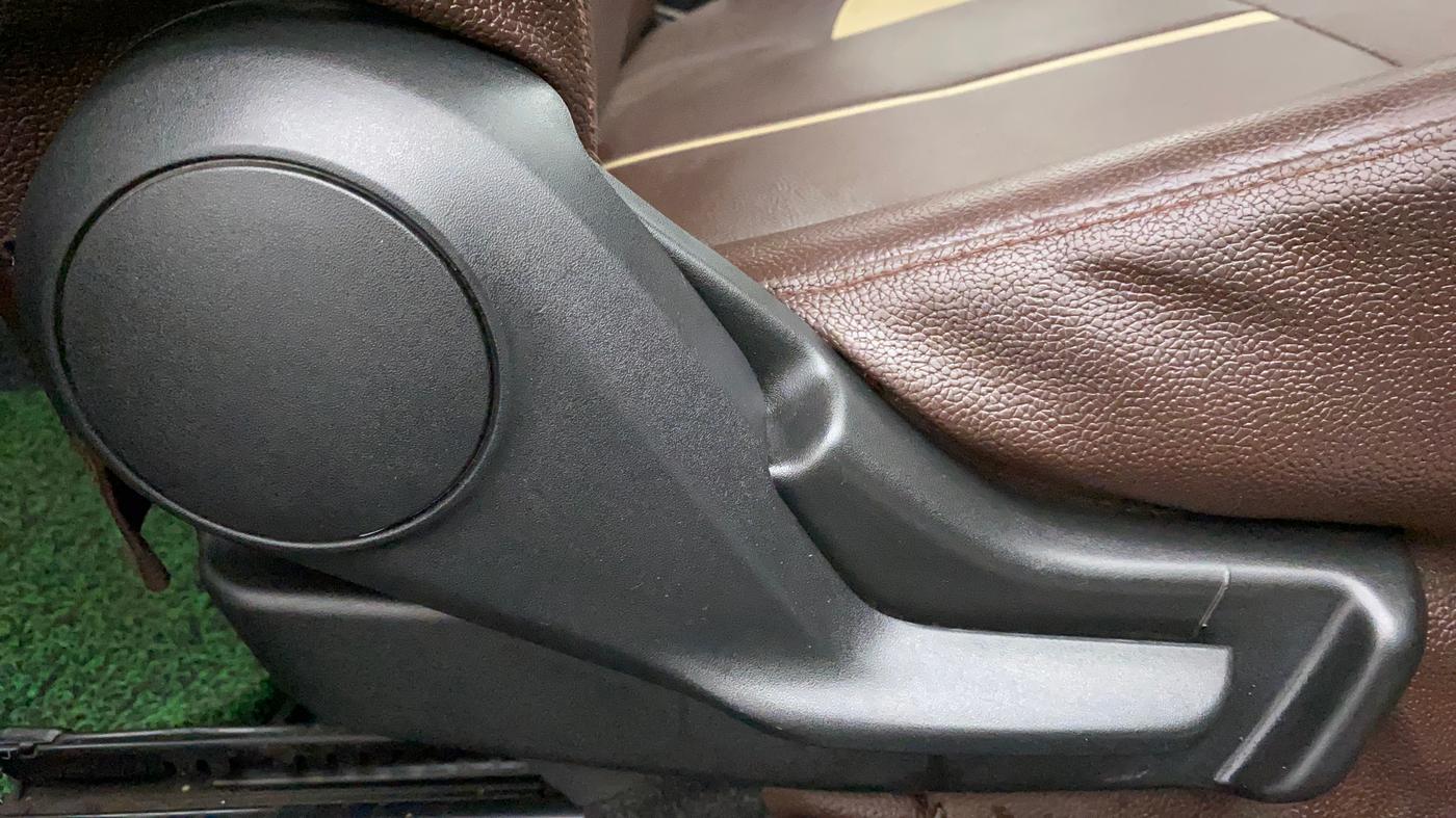 2019 Maruti Baleno DELTA PETROL 1.2, Petrol, Manual, 53,773 km, Driver Side Adjustment Panel