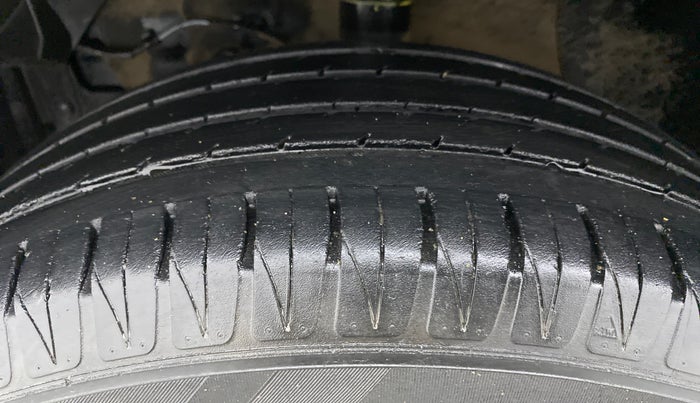 2021 Toyota URBAN CRUISER HIGH GRADE AT, Petrol, Automatic, 48,232 km, Left Front Tyre Tread