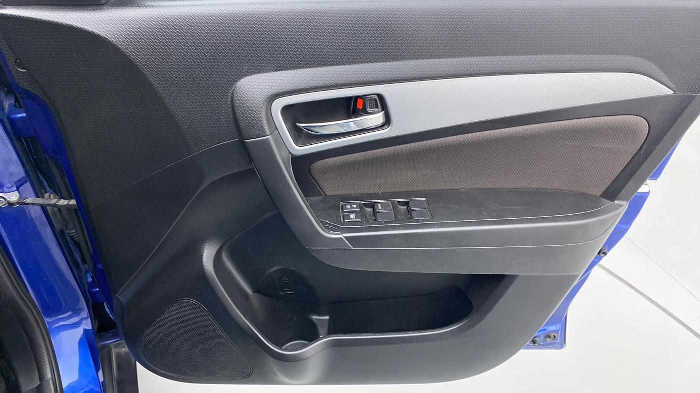 2021 Toyota URBAN CRUISER HIGH GRADE AT, Petrol, Automatic, 48,232 km, Driver Side Door Panels Control
