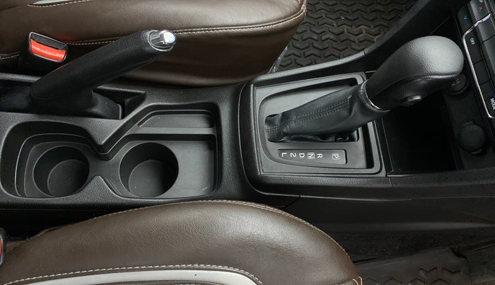 2021 Toyota URBAN CRUISER HIGH GRADE AT, Petrol, Automatic, 48,232 km, Gear Lever