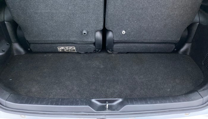 2018 Toyota Innova Crysta 2.4 VX 8 STR, Diesel, Manual, 36,579 km, Boot Inside