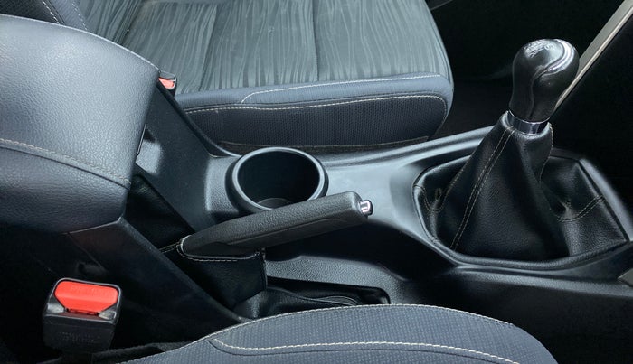 2018 Toyota Innova Crysta 2.4 VX 8 STR, Diesel, Manual, 36,579 km, Gear Lever