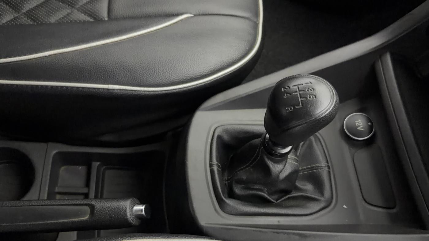 2020 Ford New Figo TITANIUM1.5 DIESEL, Diesel, Manual, 49,662 km, Gear Lever