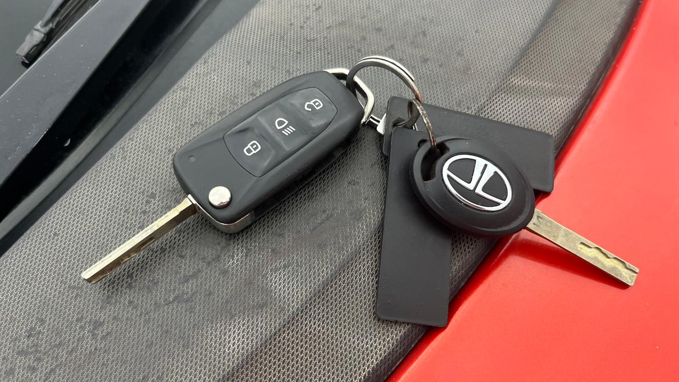 2021 Tata Tiago XZA PLUS PETROL, Petrol, Automatic, 36,532 km, Key Close Up