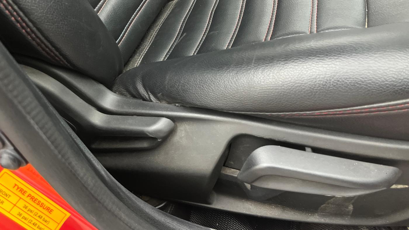 2021 Tata Tiago XZA PLUS PETROL, Petrol, Automatic, 36,532 km, Driver Side Adjustment Panel