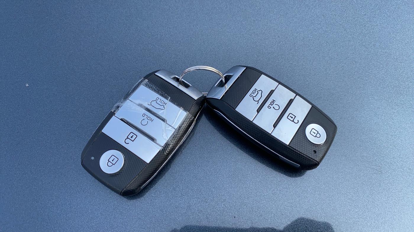 2023 KIA SONET HTX 1.0 DCT, Petrol, Automatic, 46,808 km, Key Close Up
