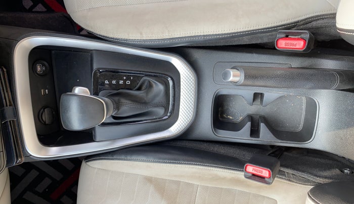 2023 KIA SONET HTX 1.0 DCT, Petrol, Automatic, 46,808 km, Gear Lever