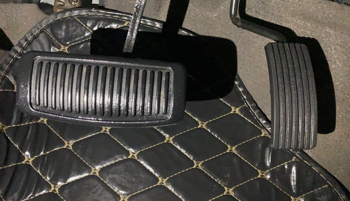 2012 Hyundai i10 SPORTZ 1.2 AT, Petrol, Automatic, 30,610 km, Pedals