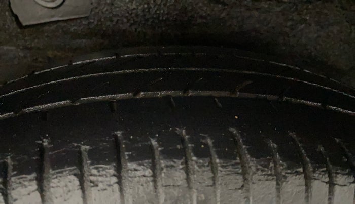 2012 Hyundai i10 SPORTZ 1.2 AT, Petrol, Automatic, 30,610 km, Right Rear Tyre Tread