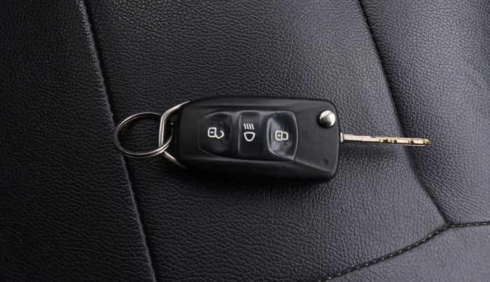 2018 Tata TIGOR XZA PETROL, Petrol, Automatic, 82,990 km, Key Close Up