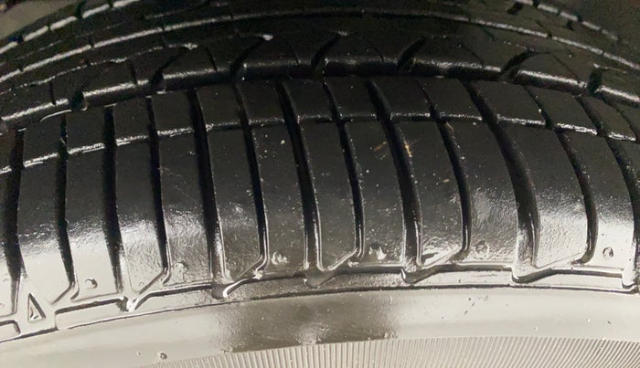 2018 Tata TIGOR XZA PETROL, Petrol, Automatic, 82,990 km, Left Front Tyre Tread