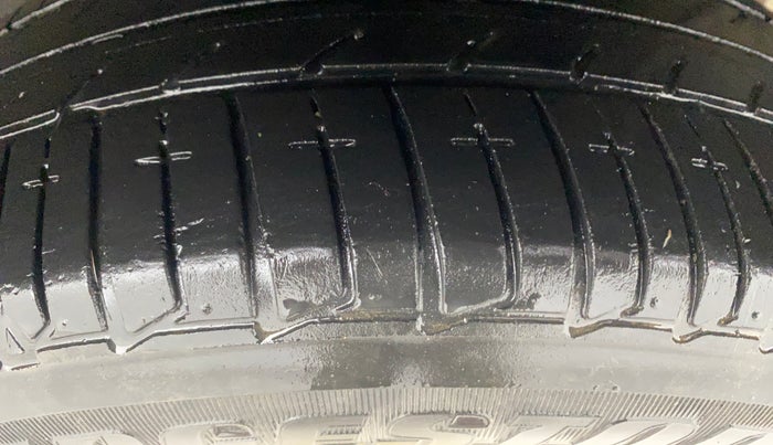 2018 Tata TIGOR XZA PETROL, Petrol, Automatic, 82,990 km, Left Rear Tyre Tread