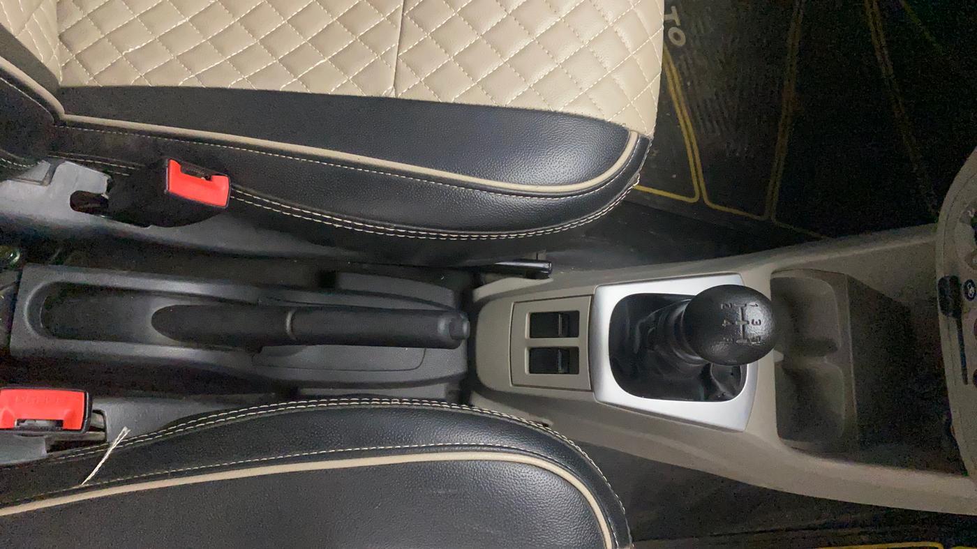 2019 Maruti Alto K10 VXI, Petrol, Manual, 30,434 km, Gear Lever