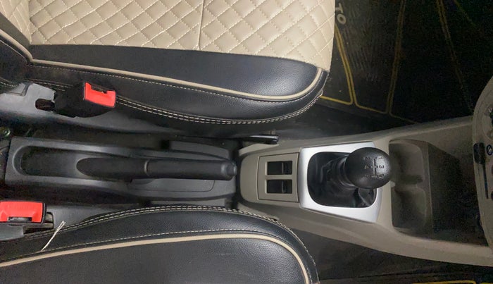 2019 Maruti Alto K10 VXI, Petrol, Manual, 30,381 km, Gear Lever