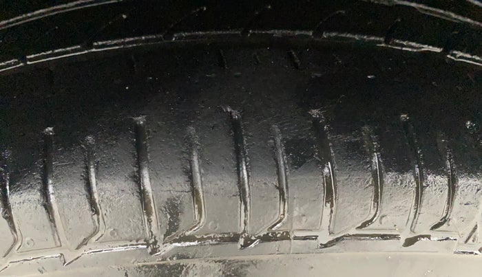 2019 Hyundai Elite i20 SPORTZ PLUS 1.4 CRDI, Diesel, Manual, 19,153 km, Left Front Tyre Tread