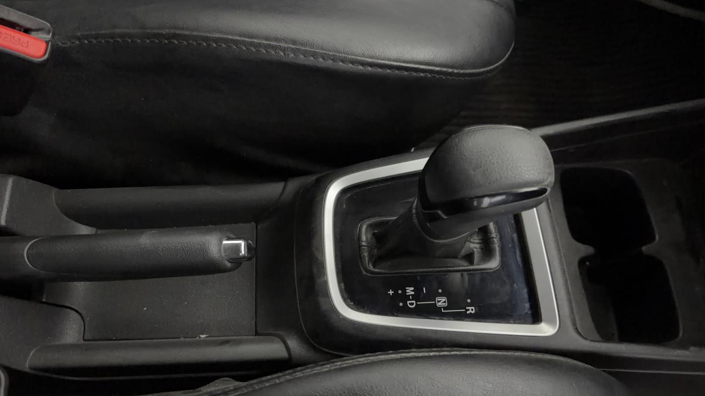 2019 Maruti Swift ZXI AMT, Petrol, Automatic, 58,115 km, Gear Lever