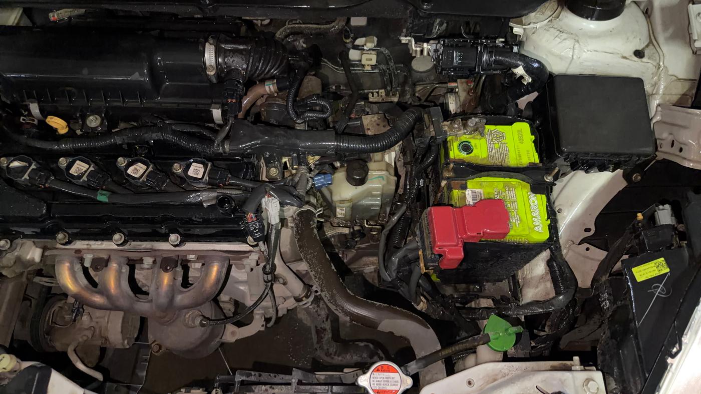 2019 Maruti Swift ZXI AMT, Petrol, Automatic, 58,115 km, Engine View - Left