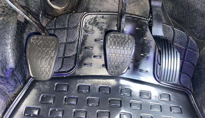 2019 Tata NEXON XZ PLUS DIESEL, Diesel, Manual, 1,07,991 km, Pedals