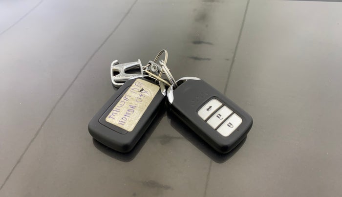 2015 Honda City 1.5L I-VTEC VX CVT, Petrol, Automatic, 66,017 km, Key Close Up