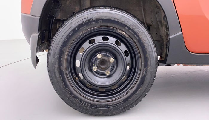 2016 Mahindra Kuv100 K4 D 6 STR, Diesel, Manual, 34,199 km, Right Rear Wheel