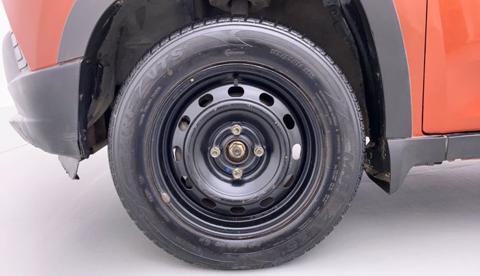 2016 Mahindra Kuv100 K4 D 6 STR, Diesel, Manual, 34,199 km, Left Front Wheel