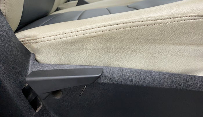 2016 Mahindra Kuv100 K4 D 6 STR, Diesel, Manual, 34,199 km, Driver Side Adjustment Panel