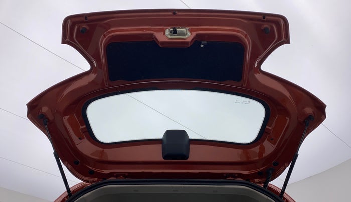 2016 Mahindra Kuv100 K4 D 6 STR, Diesel, Manual, 34,199 km, Boot Door Open