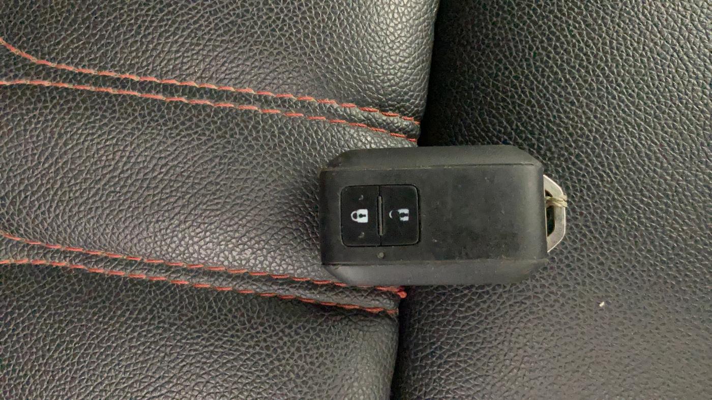 2022 Maruti IGNIS ZETA 1.2, Petrol, Manual, 44,233 km, Key Close Up