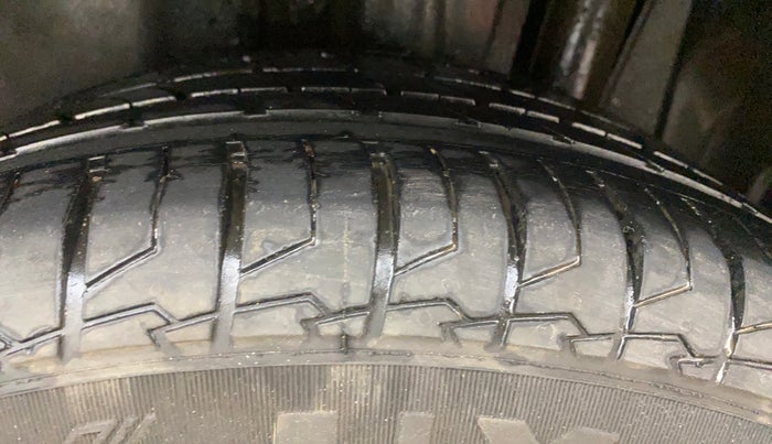 2021 Maruti S Cross ZETA 1.5, Petrol, Manual, 27,323 km, Left Rear Tyre Tread