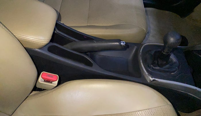 2016 Honda City 1.5L I-VTEC VX, Petrol, Manual, 69,324 km, Gear Lever