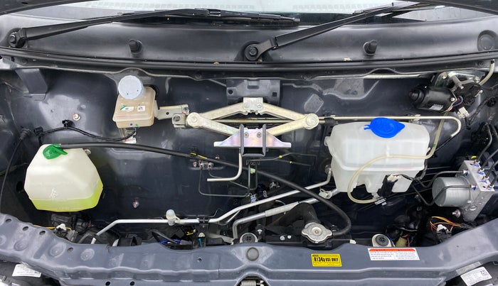 2021 Maruti Eeco 5 STR WITH AC PLUSHTR, Petrol, Manual, 2,833 km, Open Bonet