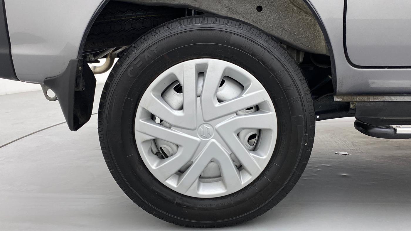 2021 Maruti Eeco 5 STR WITH AC PLUSHTR, Petrol, Manual, 2,833 km, Right Rear Wheel