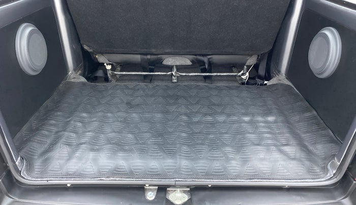2021 Maruti Eeco 5 STR WITH AC PLUSHTR, Petrol, Manual, 2,833 km, Boot Inside